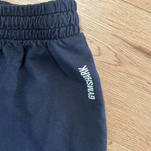 Gymshark short - Picture 4 of 9